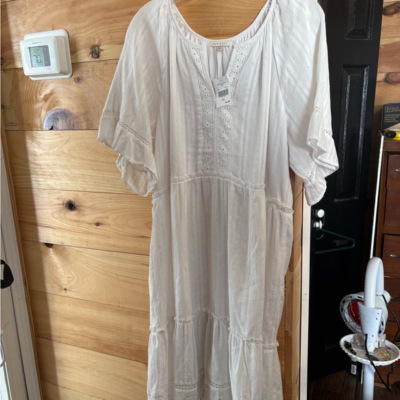 Kate and Sam White Women's Dress - Picture 1 of 3